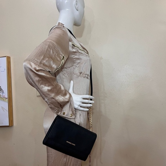 MICHAEL KORS Saffiano Leather 3-in-1 Crossbody. Jet Set Travel bag NWT - Picture 14 of 15